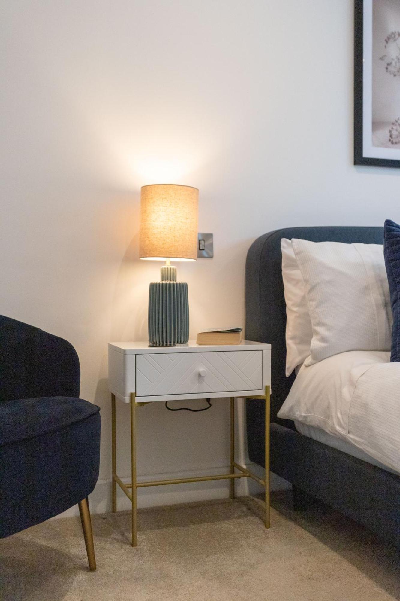 Springfield Two Apartment Harrogate Bagian luar foto