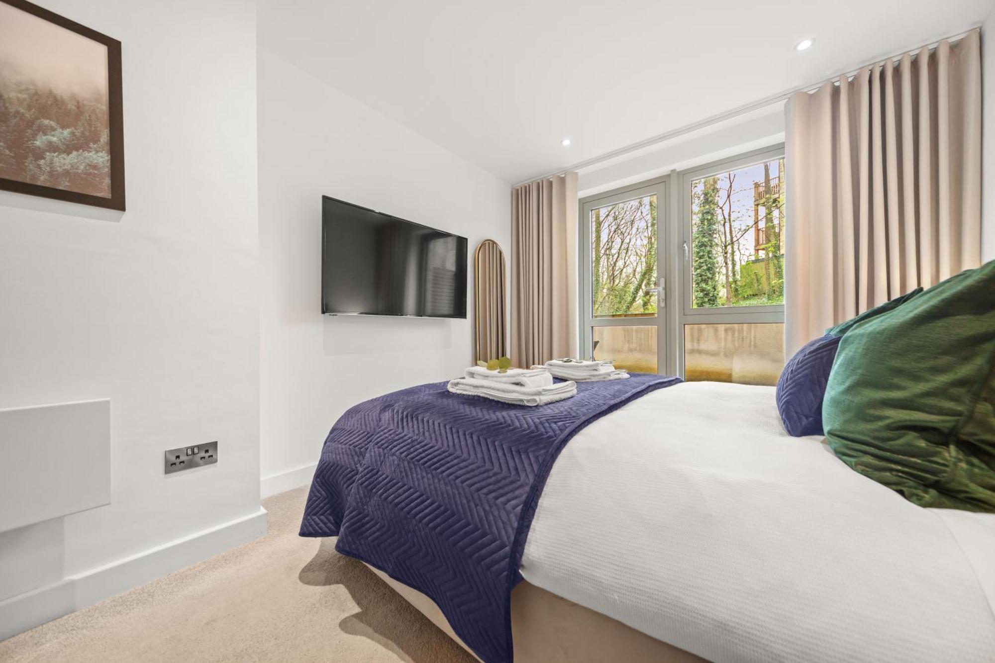 Springfield Two Apartment Harrogate Bagian luar foto